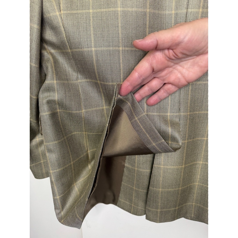 Burberry London Silk/Wool Blazer 40R tag (measures 44R) Tan/Yellow Plaid - Picture 6 of 12